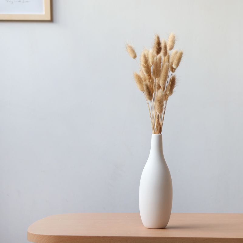 Minimalist White Ceramic Vase – Matte Porcelain