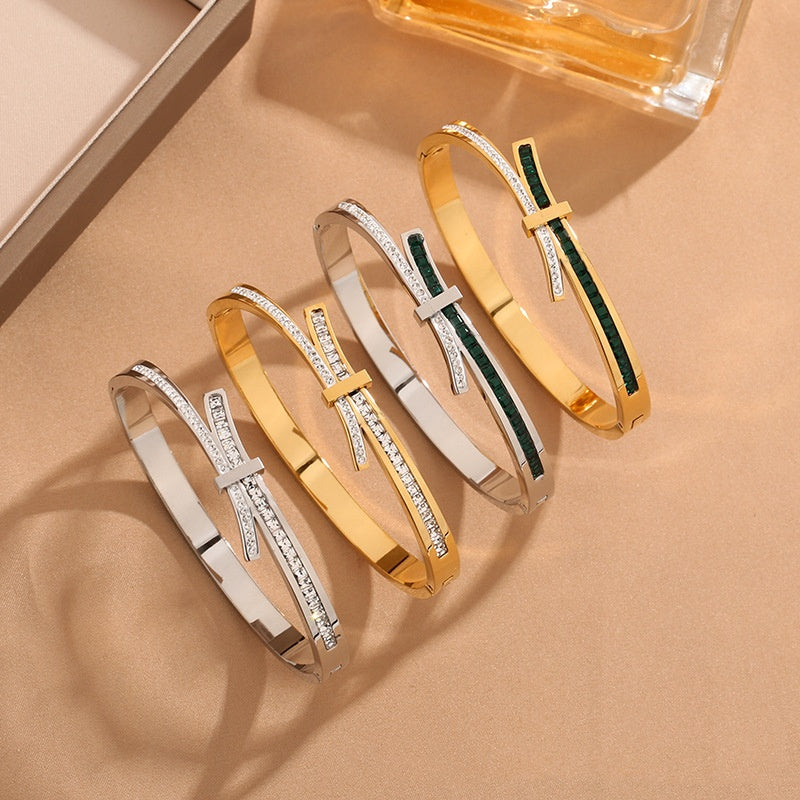 Bow Bracelet